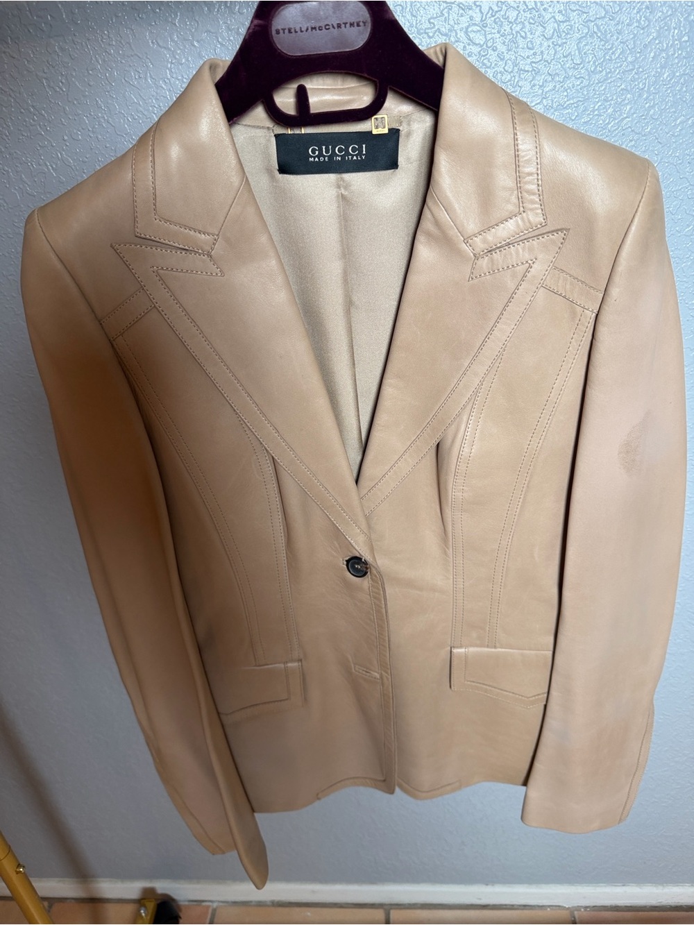 Gucci Women’s Cream Leather Tailored Blazer